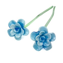 To bl� vintage glasblomster