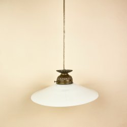 Elegant vintage opalglas pendel