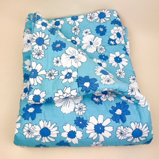 Turkis blomstret vintage vatt�ppe