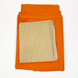 Tre orange retro stofstykker 350 cm