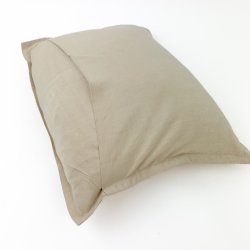 Beige vintage pyntepude 