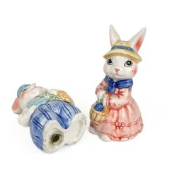 To kaniner salt peber