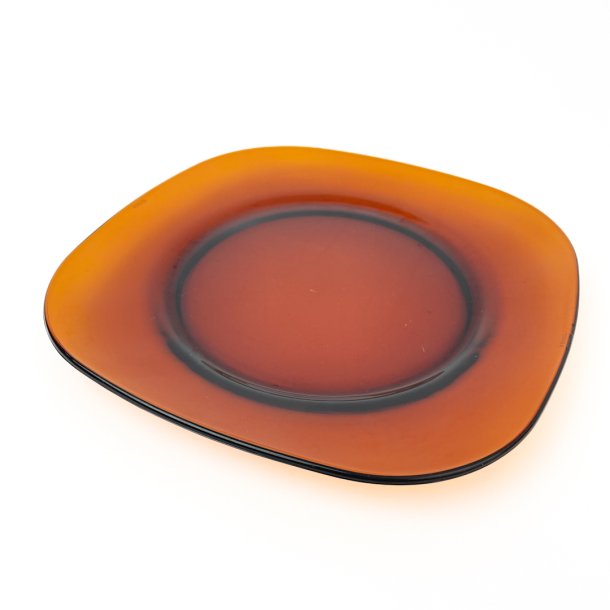 Ravfarvet retro glastallerken