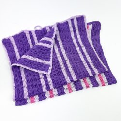 To h�klede retro k�kkenh�ndkl�der