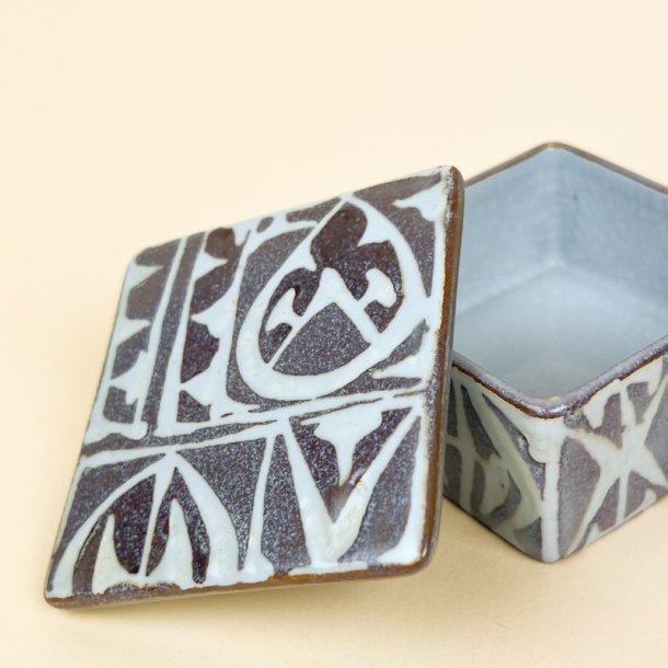 Aluminia l�gkrukke kunstfajance 726/3267