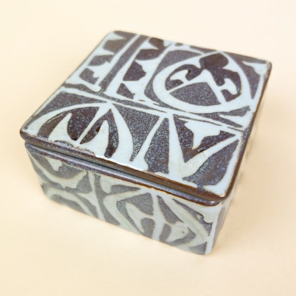 Aluminia l�gkrukke kunstfajance 726/3267