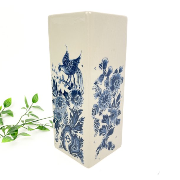 Dekorativ bl� retro vase