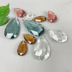 Farvede vintage dr�beprismer