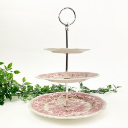 Engelsk etagere i tre lag