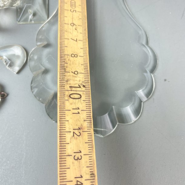 Klar og rosa vintage glasprismer