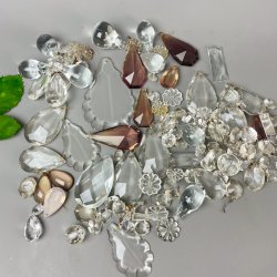 Klar og rosa vintage glasprismer