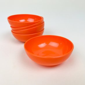 Fem sm� orange retro sk�le