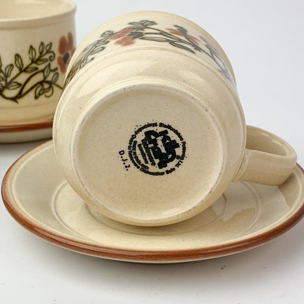 Retro tasse - Kiln Craft, England.
