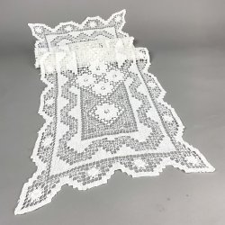 Ecrufarbener geklppelter Vintage-Tischlufer - 90 cm