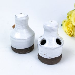 Tandstikholder og peberbsse i keramik - Ulla Lnow 