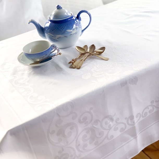 Klassische weie Damast-Tischdecken