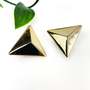 Zwei goldene Vintage Ohrringe