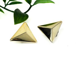 To gyldne vintage �reringe