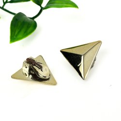 To gyldne vintage �reringe