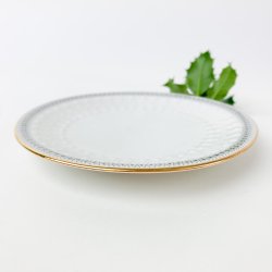 Smrasietter, porceln med sort og guld kant