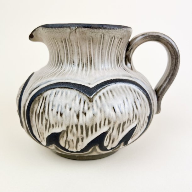 Gr� vintage L�vemose kande