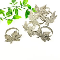 Sechs Vintage-Serviettenringe