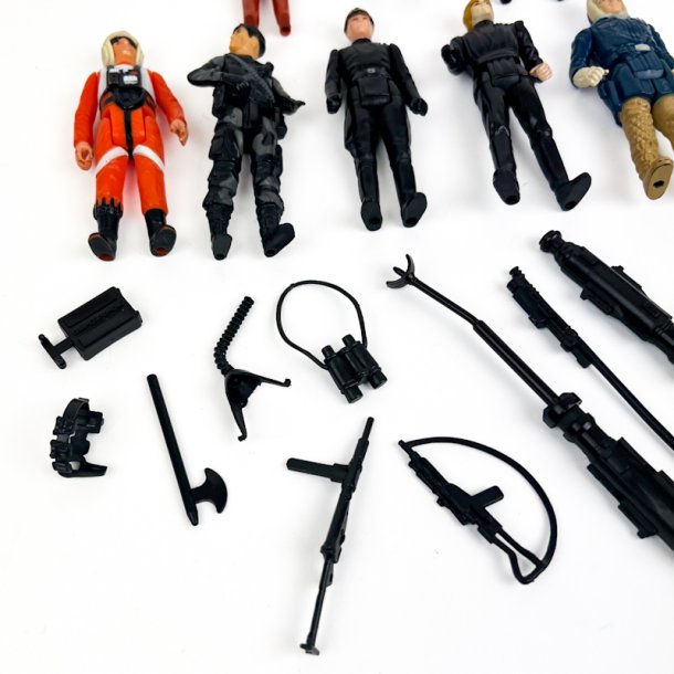 Otte originale vintage Star Wars-figurer og tilbeh�r
