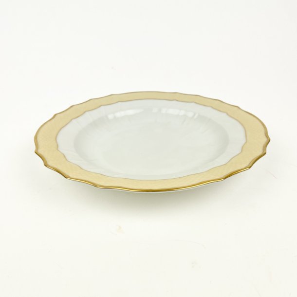 Royal Copenhagen Creme Svejfet middagstallerken