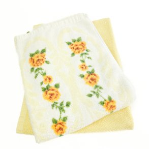 To gule retro hndklder