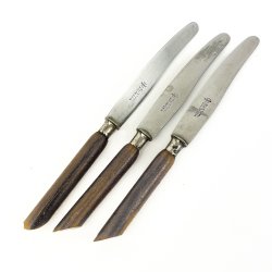 Set aus drei wunderschnen Vintage-Obstmessern. 