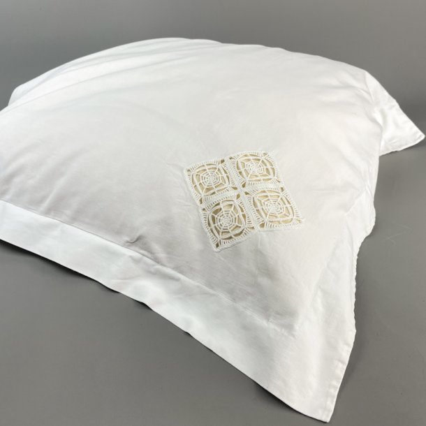 Hvidt vintage pudebetr�k