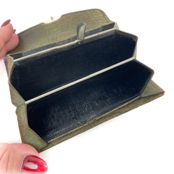 Dekorativ vintage pung i lder