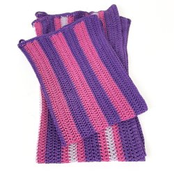 To h�klede k�kkenh�ndkl�der