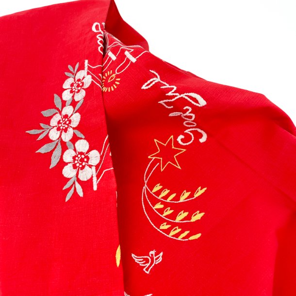 Broderet rd vintage juledug  100 cm