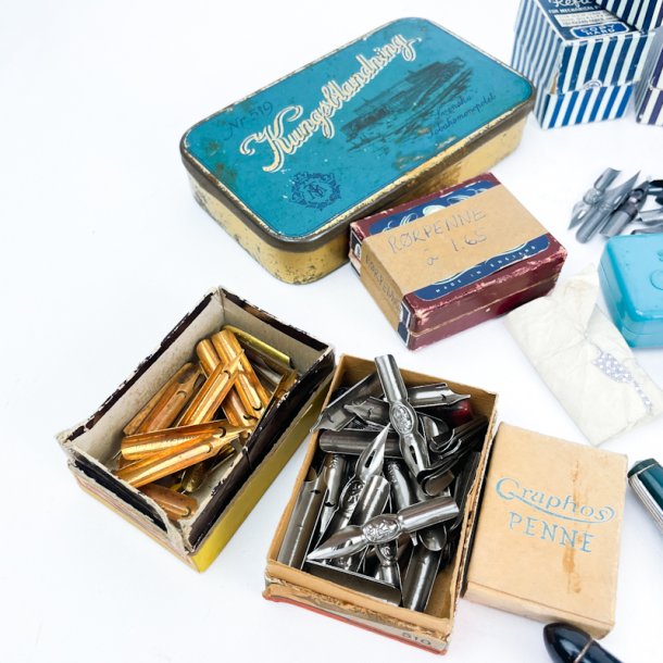 Omfattende vintage skriveudstyr samling