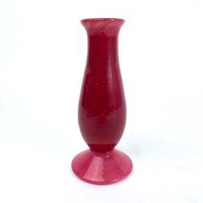 Slank, m�rk rosa glasvase