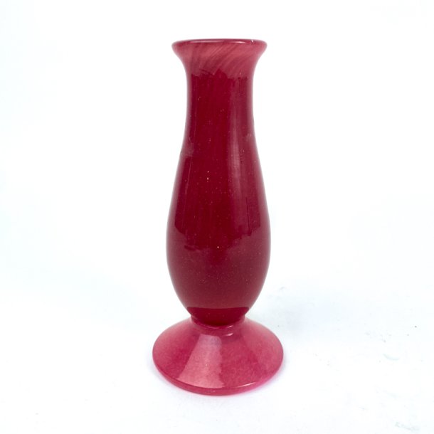 Slank, m�rk rosa glasvase