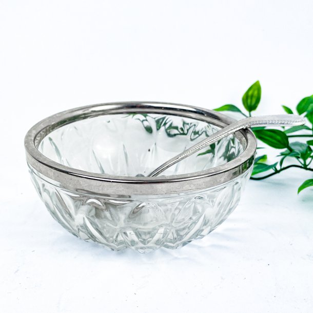 Vintage glassk�l med ske