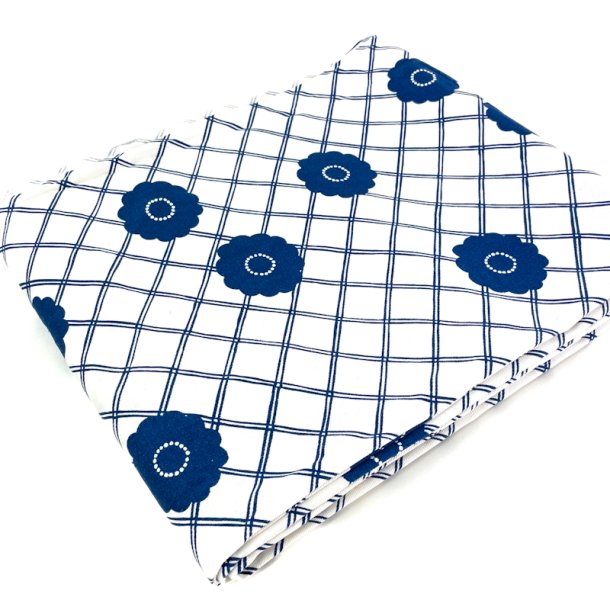 Smuk bl� retro dug med blomster � 270 cm