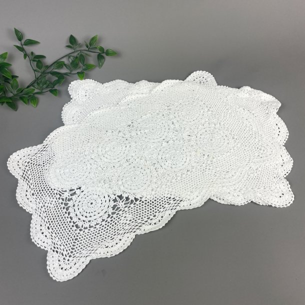 Fire hvide hklede vintage dkkeservietter