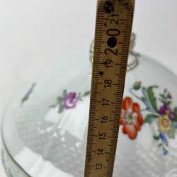 Sk�l - hvid Saksisk Blomst, B&G No 44