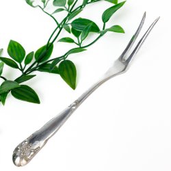 Antik minde p�l�gsgaffel i s�lvplet