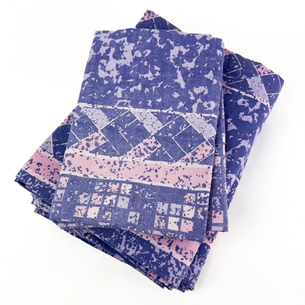 To s�t lilla retro senget�j