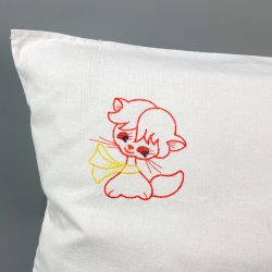 Vintage babypudebetr�k med broderi