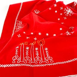 Rd vintage dug med broderede lys - 100x100 cm