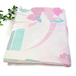 To s�t pastelfarvet retro senget�j