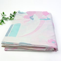 To s�t pastelfarvet retro senget�j