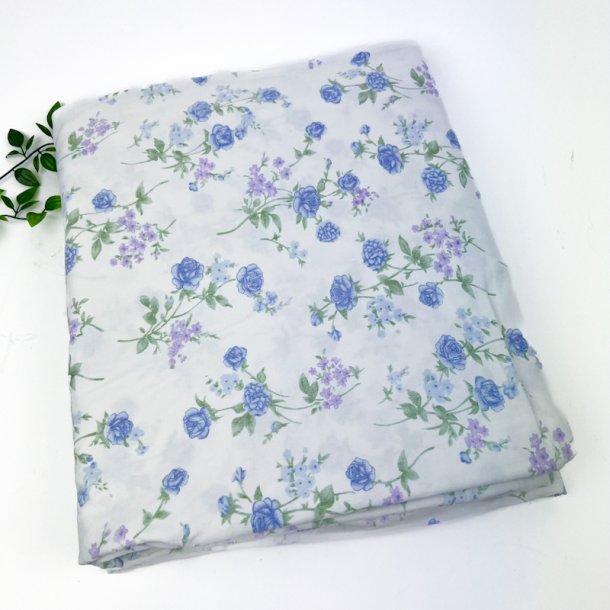 To s�t blomstret retro senget�j