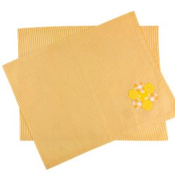 To gule retro dkkeservietter