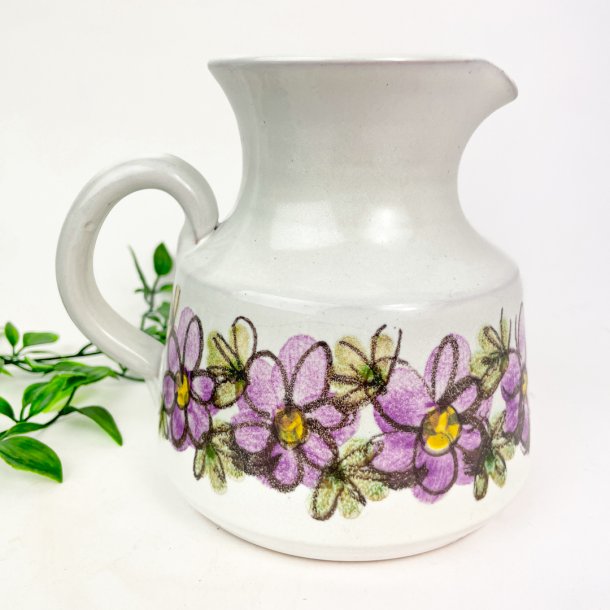 Bangholm Retro Kanne mit lila Blumen